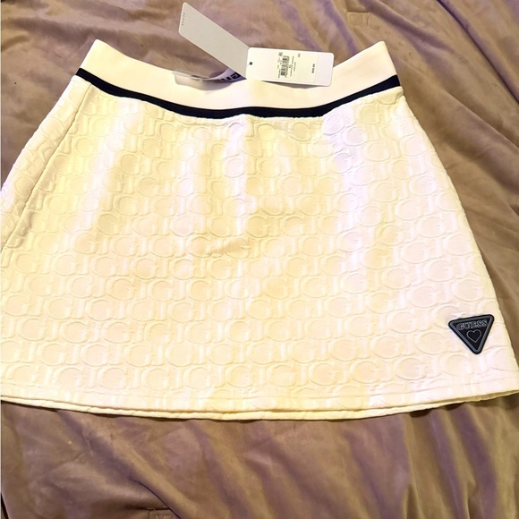 Guess mini skirt - Picture 1 of 8